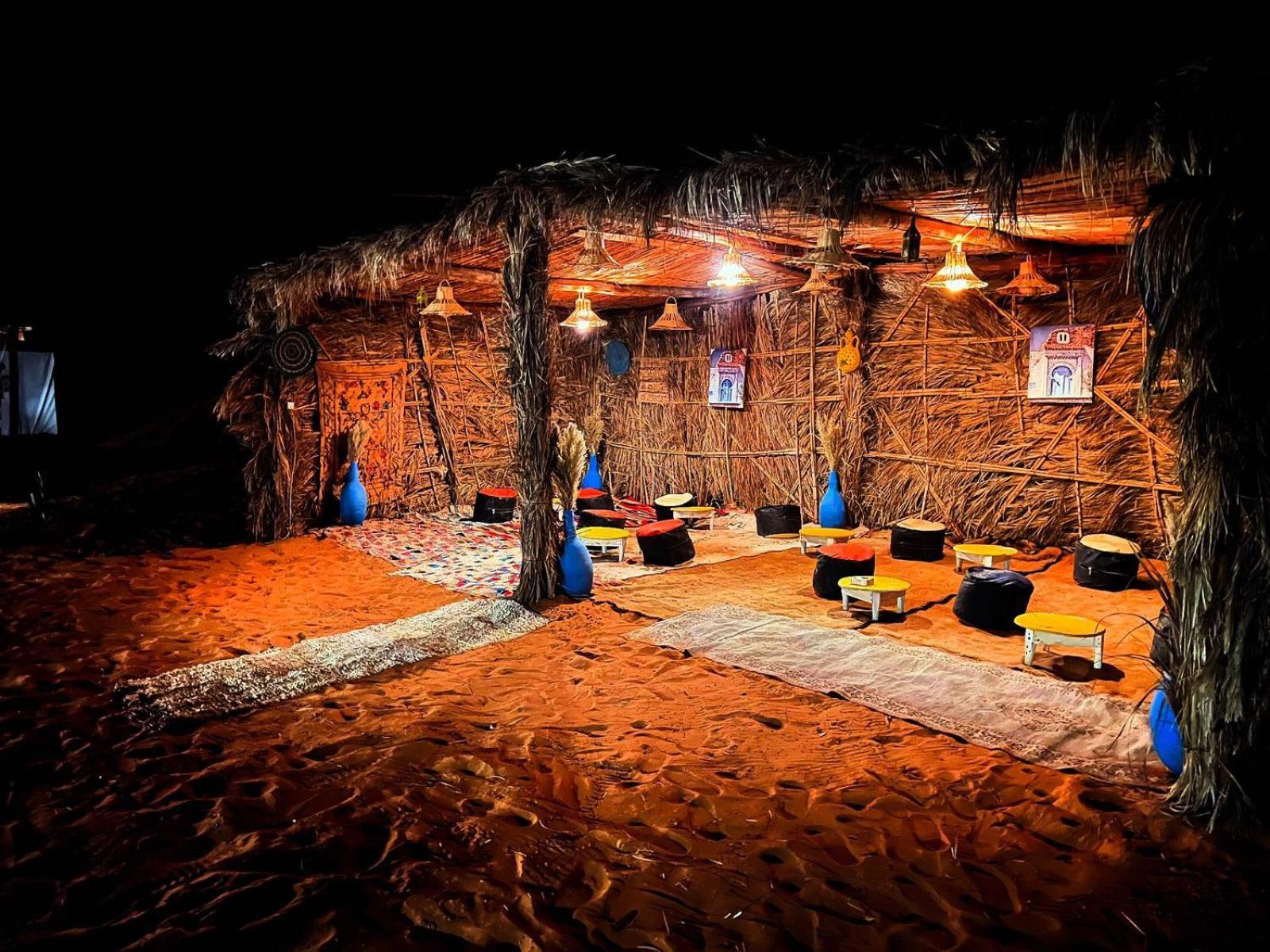 Desert Camp Camel & Sandboarding メルズーガ エクステリア 写真