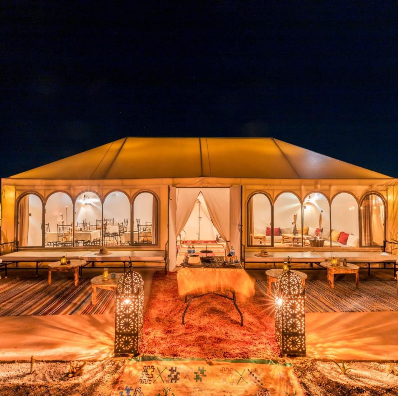 Desert Camp Camel & Sandboarding メルズーガ 部屋 写真